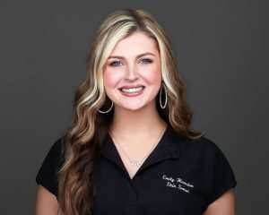 headshot of emily herndon